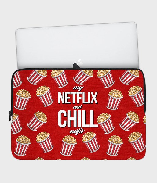 Netflix and chill - etui na laptopa 17 cali