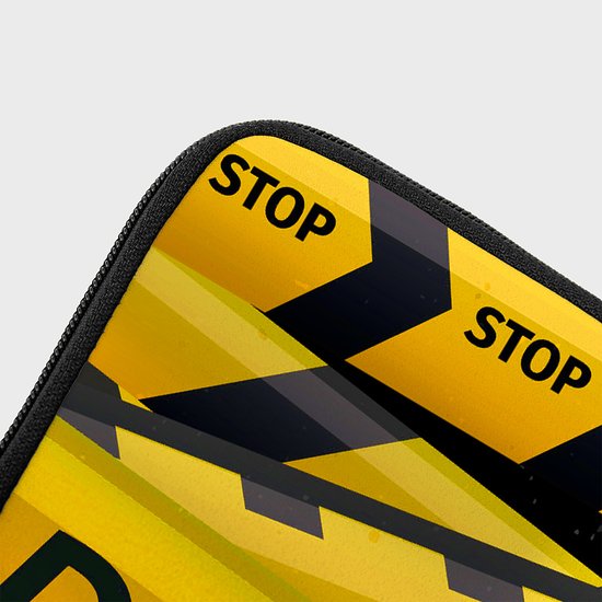 Stop Danger - etui na laptopa 15 cali-4